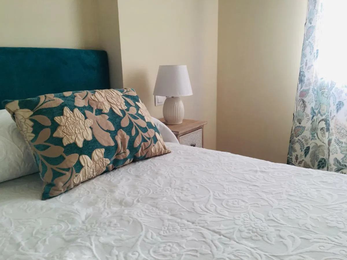 Apartamento Frente Al Mar En La Torrecilla Nerja