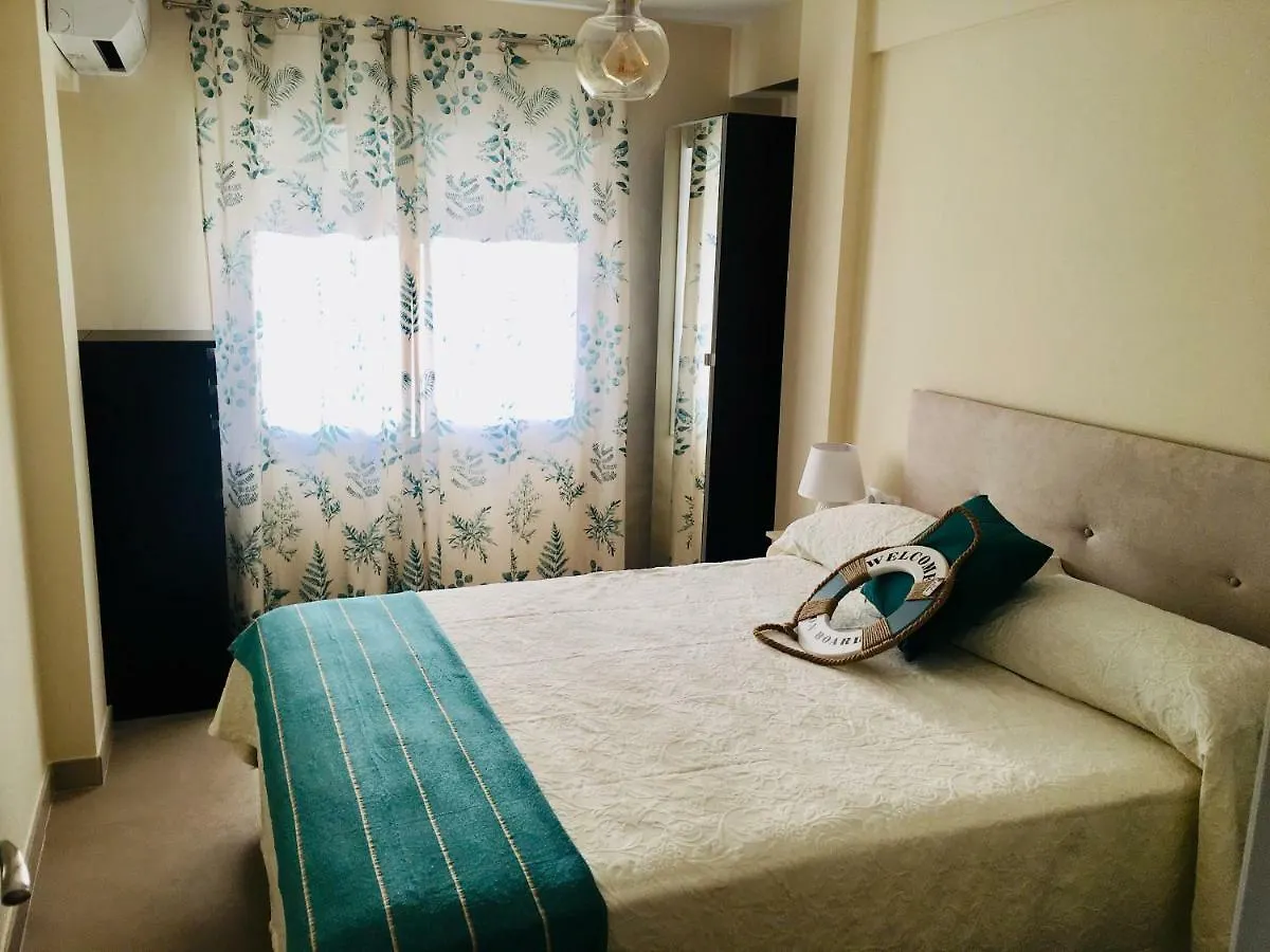 Apartamento frente al mar en la Torrecilla Nerja 0*,